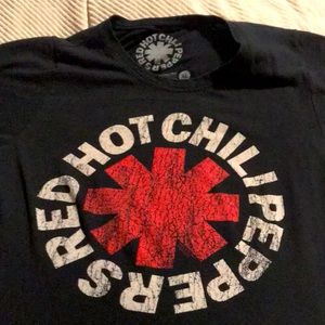 Women’s Red Hot Chili Peppers black t-shirt xl